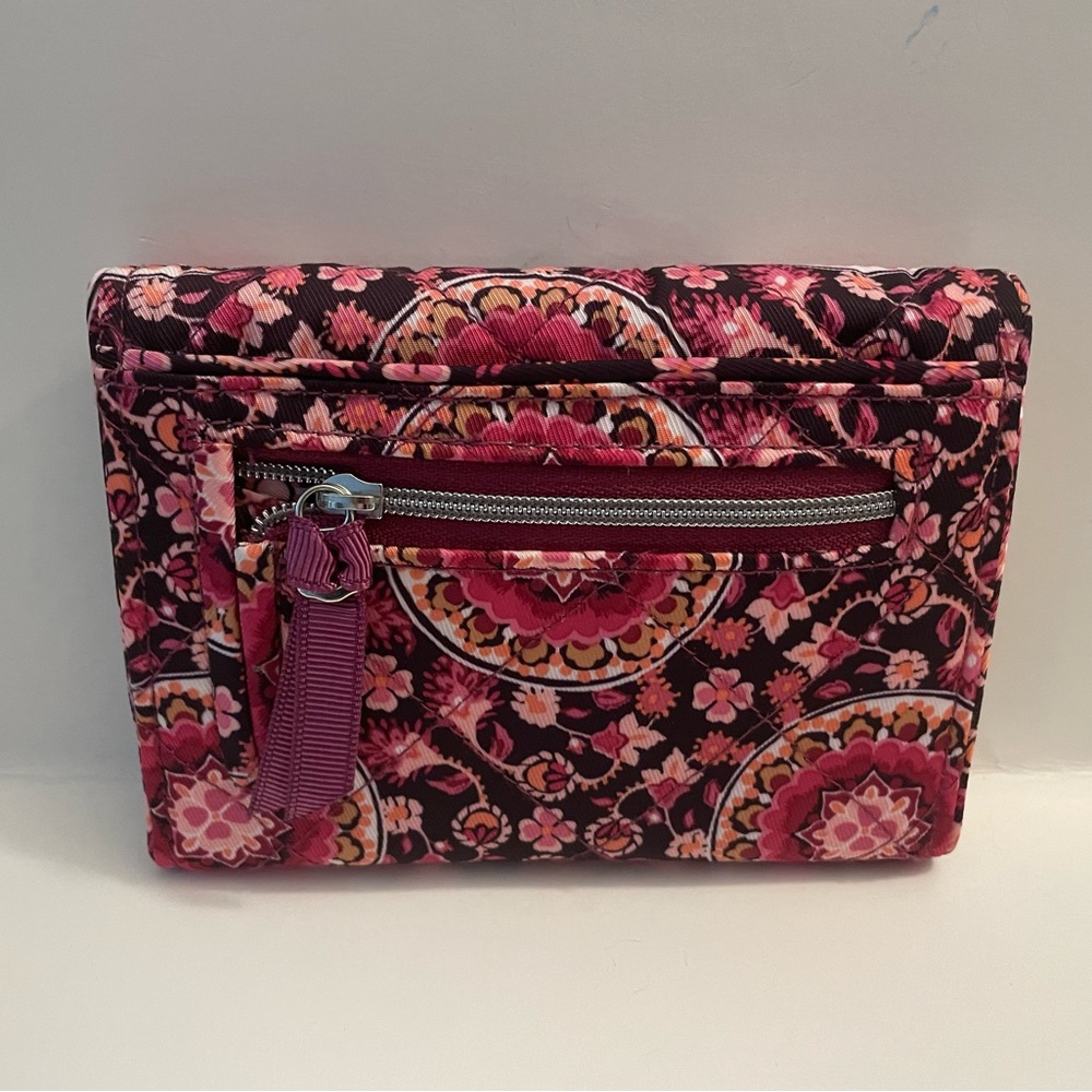 Vera Bradley Iconic Rfid Compact Wallet In Raspberry … Gem